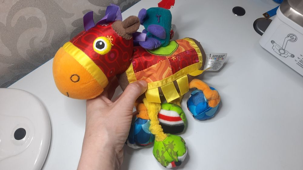 Продам развивающие игрушки для малыша