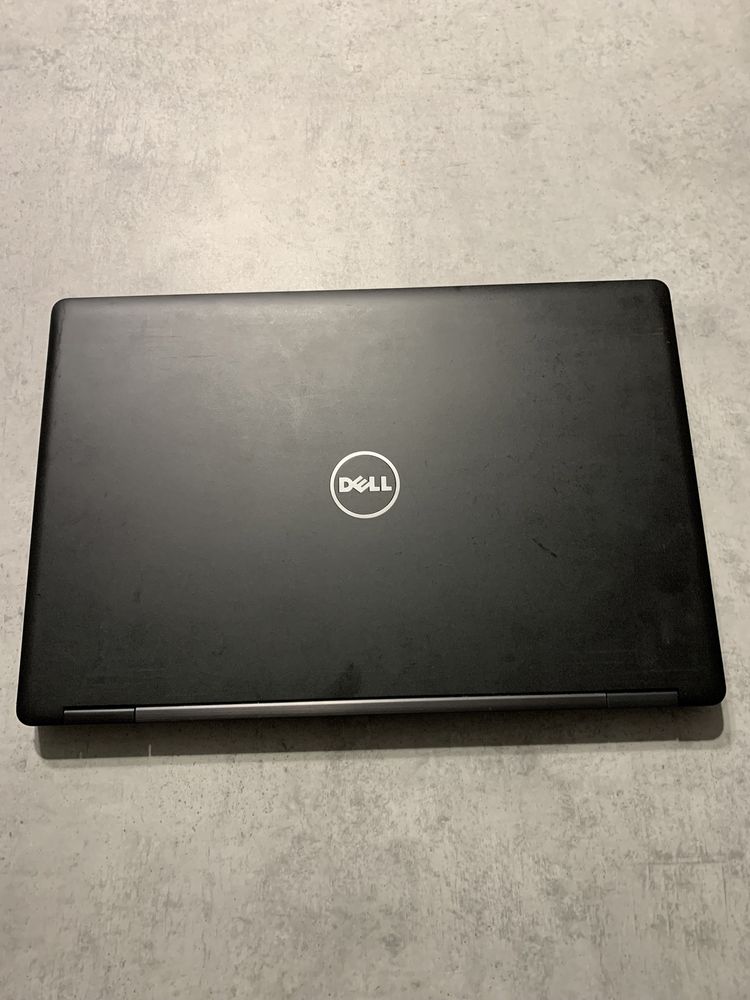 Laptop Dell Latitude 5580 15.6” SSD 250 licenta Windows 10 negociabil