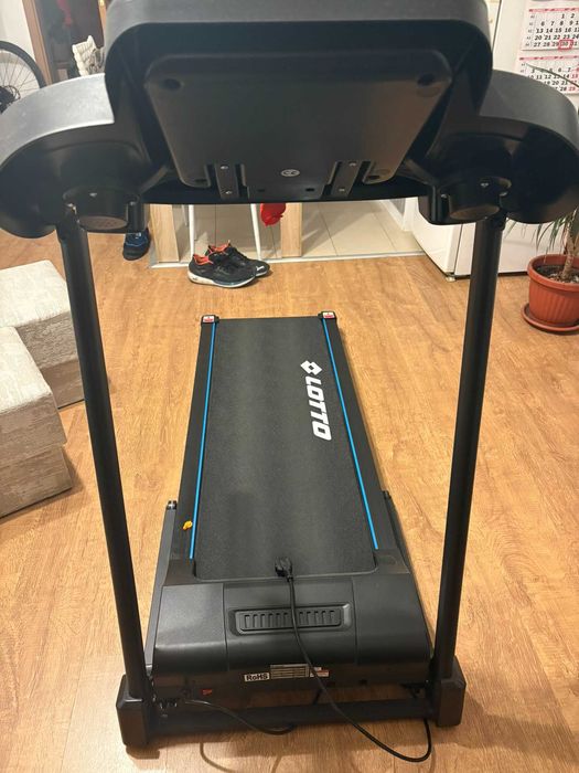 Smart Бягаща пътека Lotto AGILE Bluetooth, 10 км/ч, 1.5 HP, 15% наклон