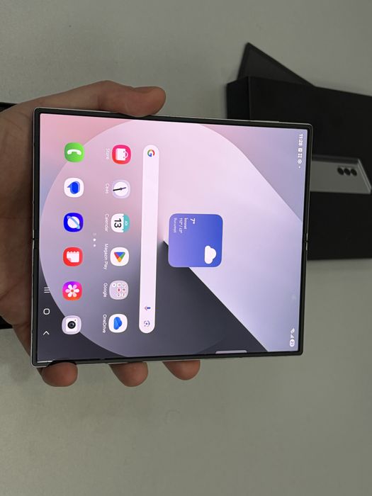 Samsung Galaxy Z Fold 6, 256 gb, 12 gb ram, 5G, Silver Shadow