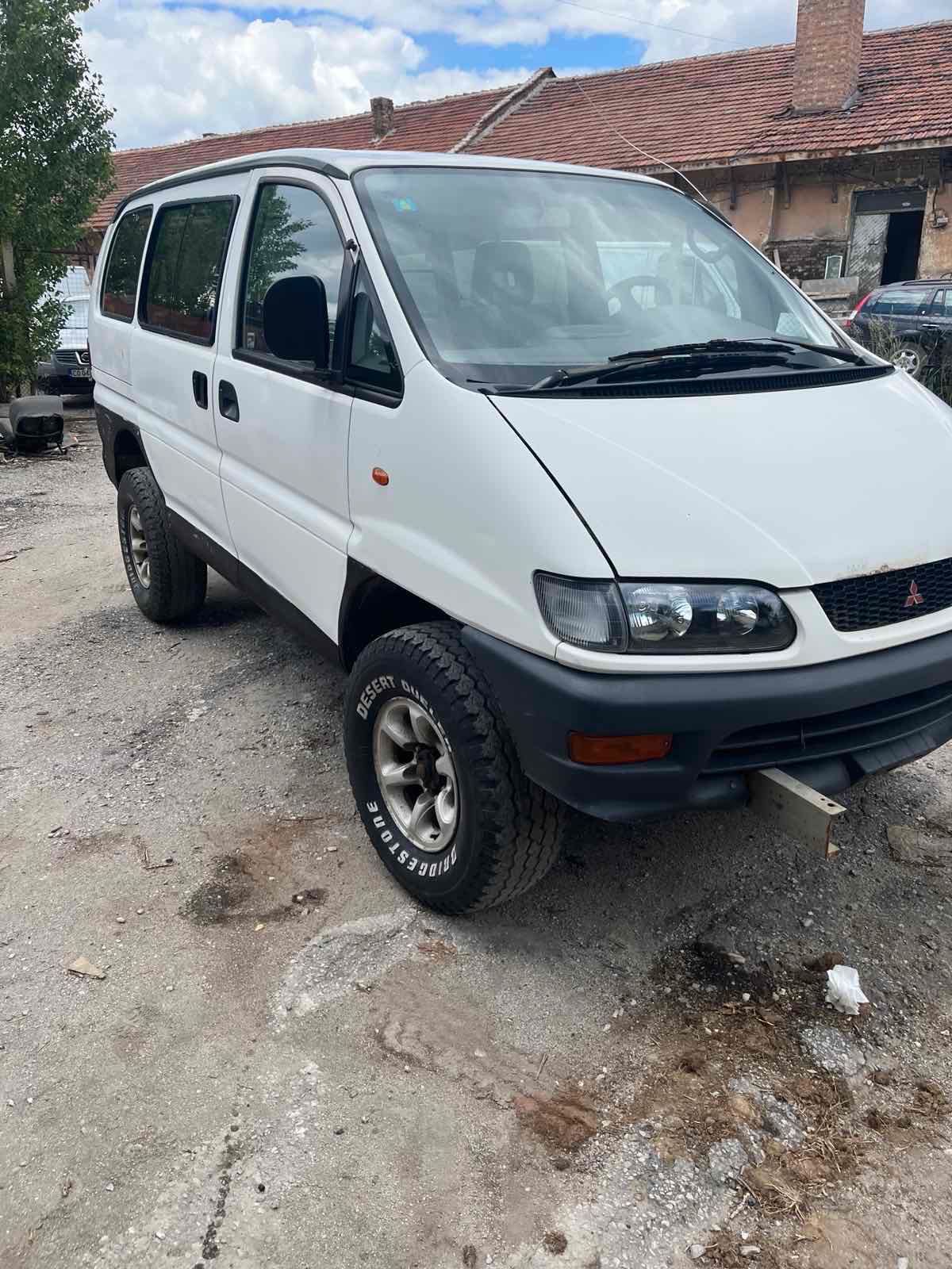 Mitsubishi L 400 / 2000г.
