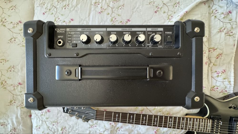 Гитара Schecter Omen 6 BLK Gloss + Roland Cube 10GX | Полный комплект