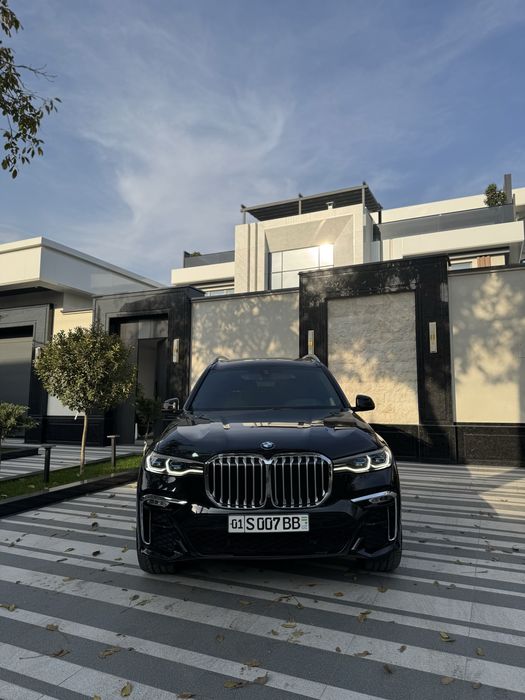 BMW X7 50i 4,4 litr