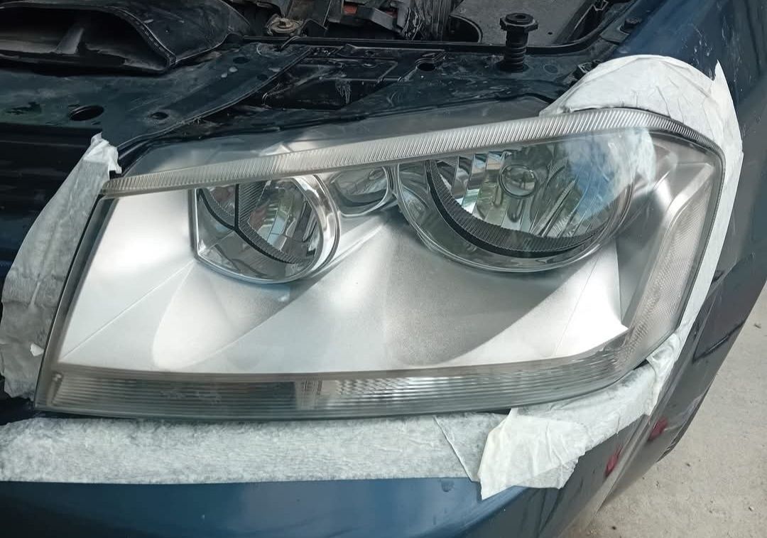 Полиране и поставяне на керамично покритие на фарове и стопове