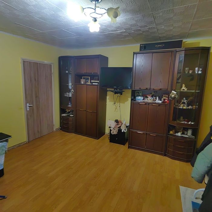 Vand apartament 2 camere zona strand