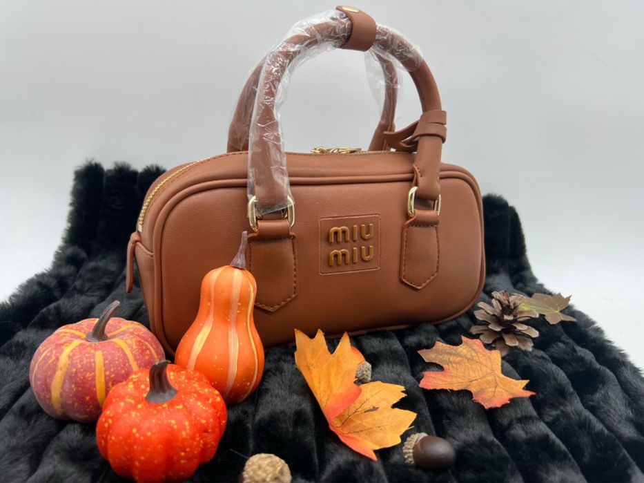 Дамска чанта Miu Miu