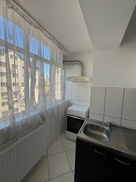 Garsoniera pentru inchiriat