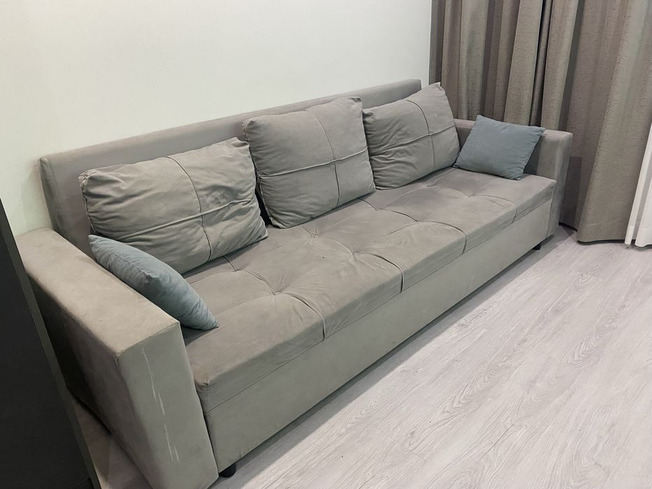 Срочно продам диван!