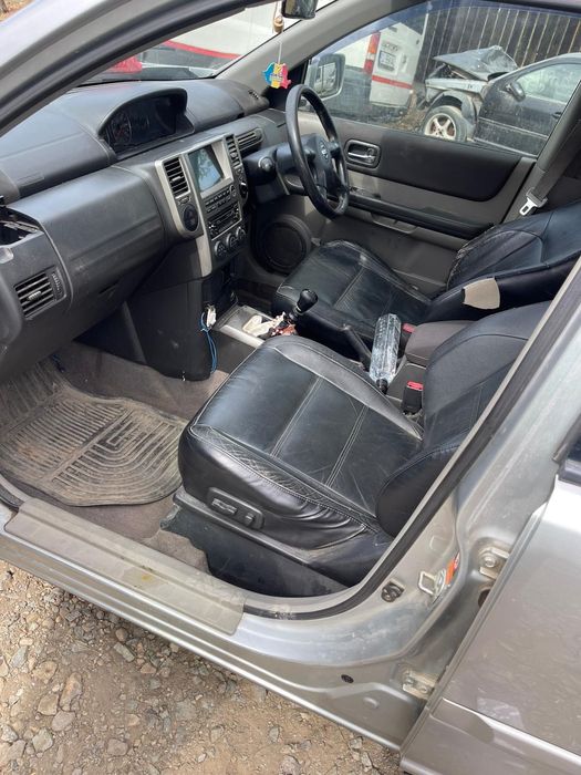 Nissan x trail volan dreapta 2.2