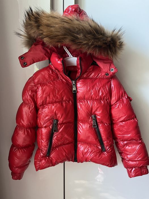 Зимно яке с качула от естествен косъм Moncler