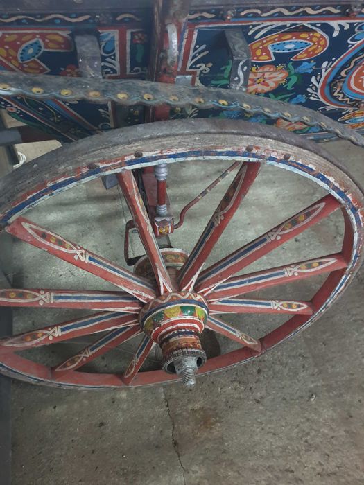 Декоративна каручка