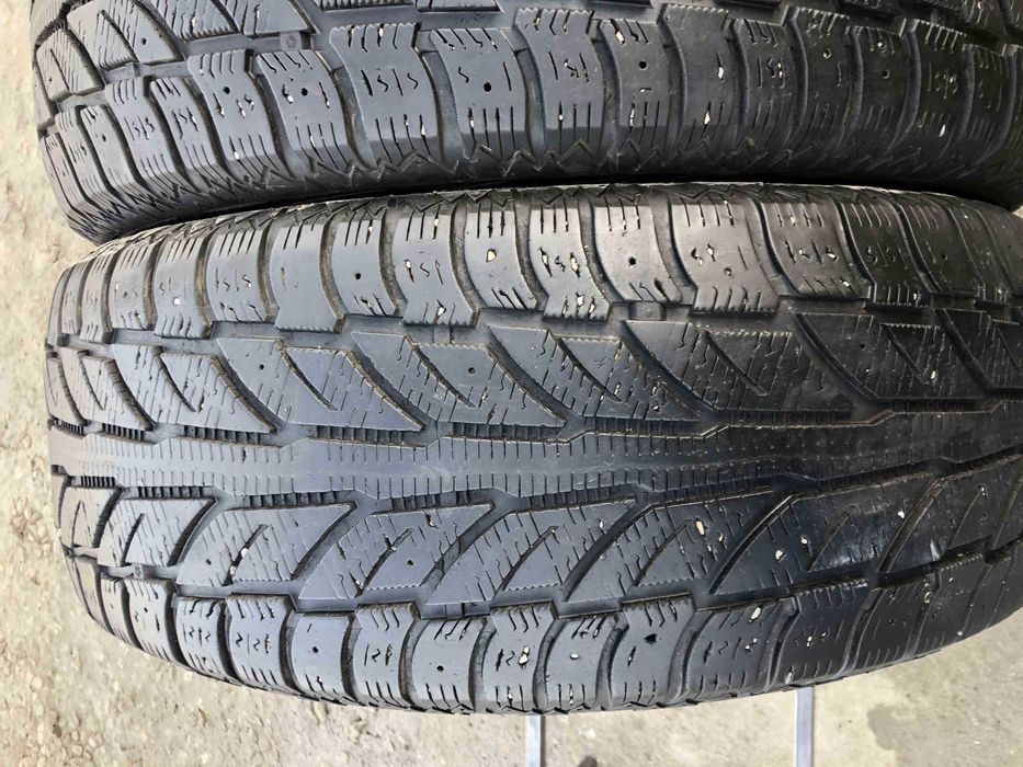 SET 2 Anvelope Iarna 225/60 R17 COOPER Wheater Master WSC 99T