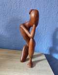 Vând figură Libaneză din lemn ,,Gânditorul" măsoară 32 cm înălțime și