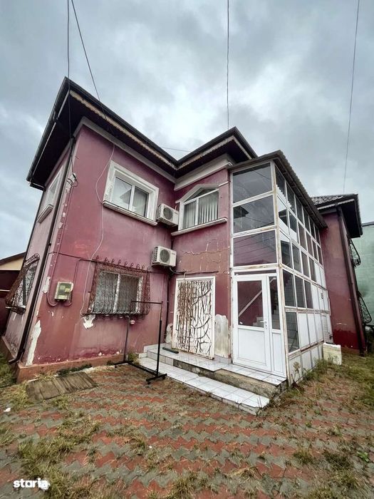 Vila P+1+M, Salaj,Rahova,parc Humulesti,250 teren,240 util,7 cam