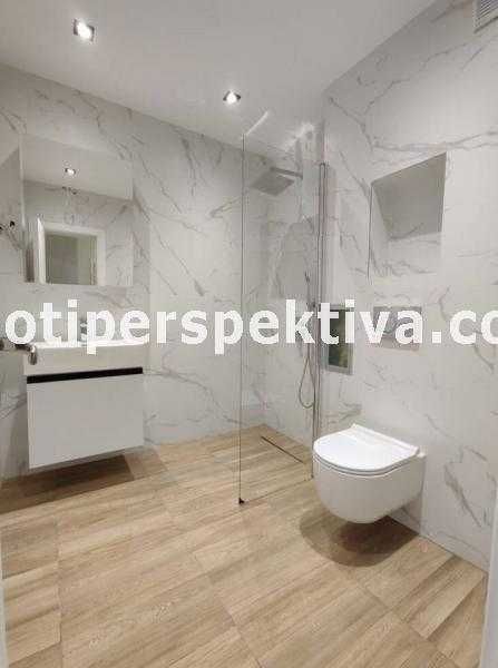 Продава се Тристаен апартамент в Пловдив, Христо Смирненски - 111 кв.м за 1793 €/кв.м - Снимка #2