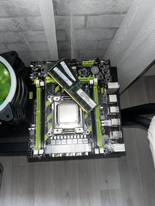 Мат плата+Xeon+озу ddr3 32гб samsung