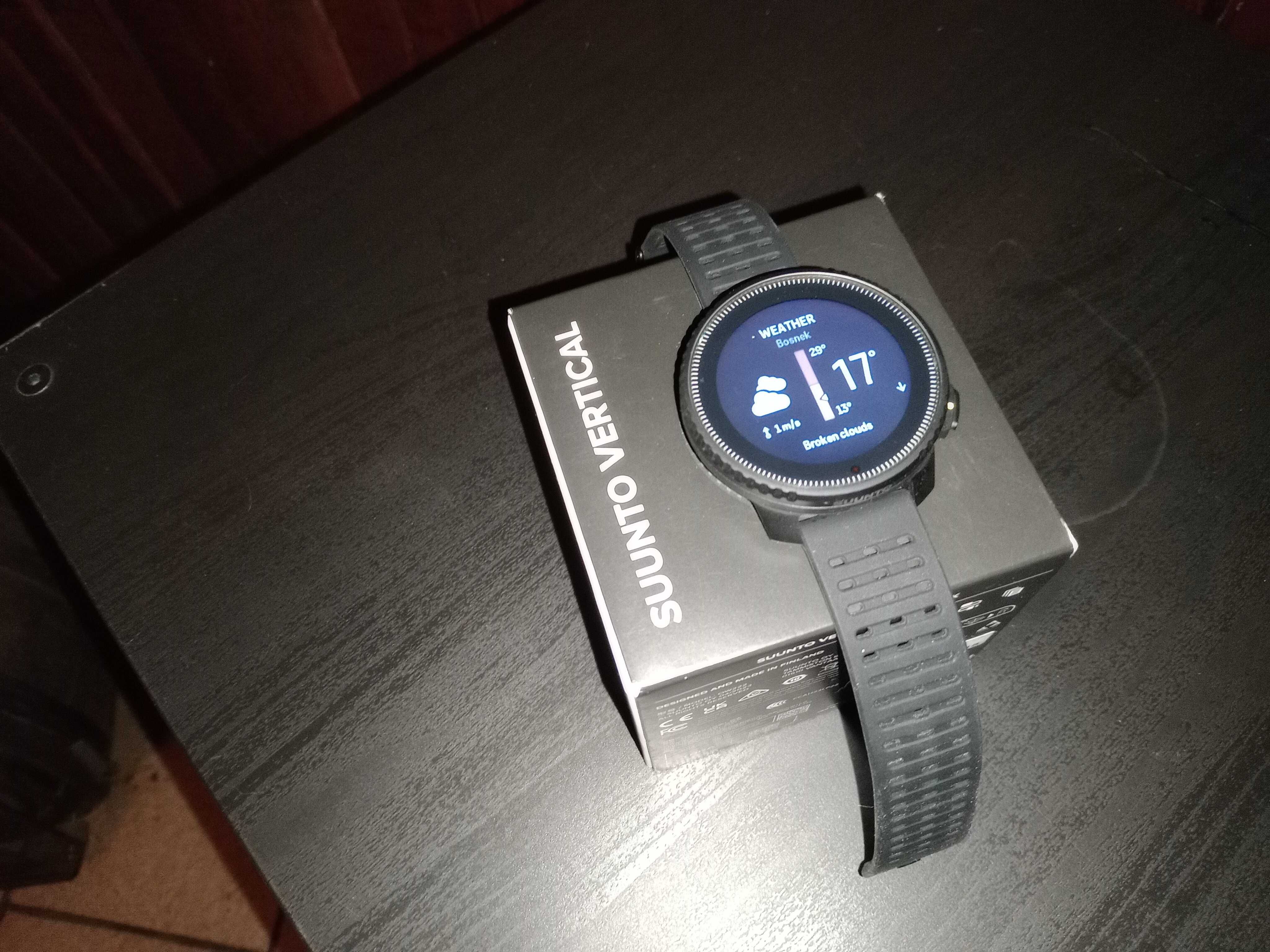 SUUNTO VERTICAL all black -new-