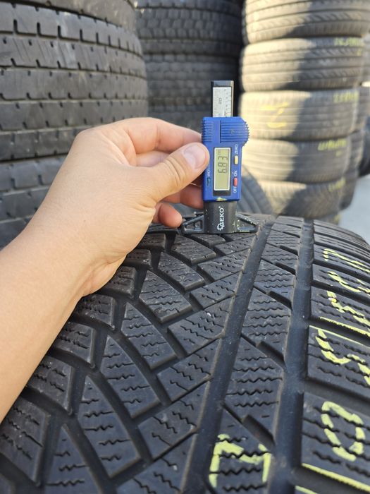 Anvelope de iarna 235-50r19 Continental