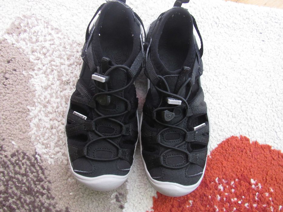 Sandale Keen marimea 32/33