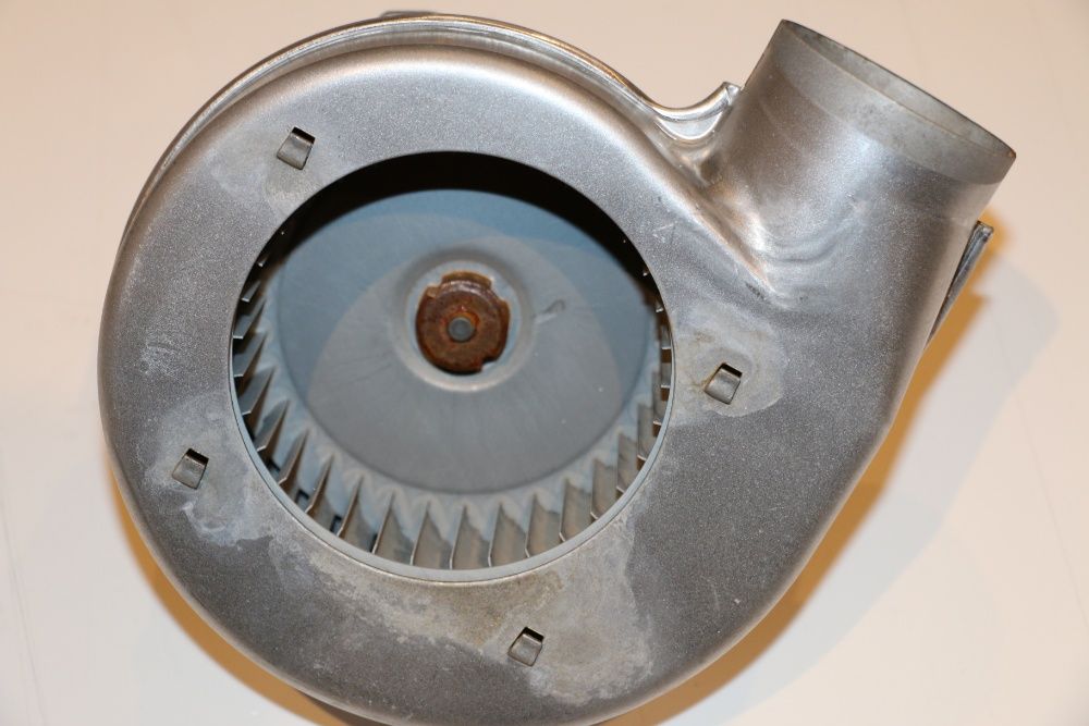 Ventilator centrala termica Ferroli 32 W