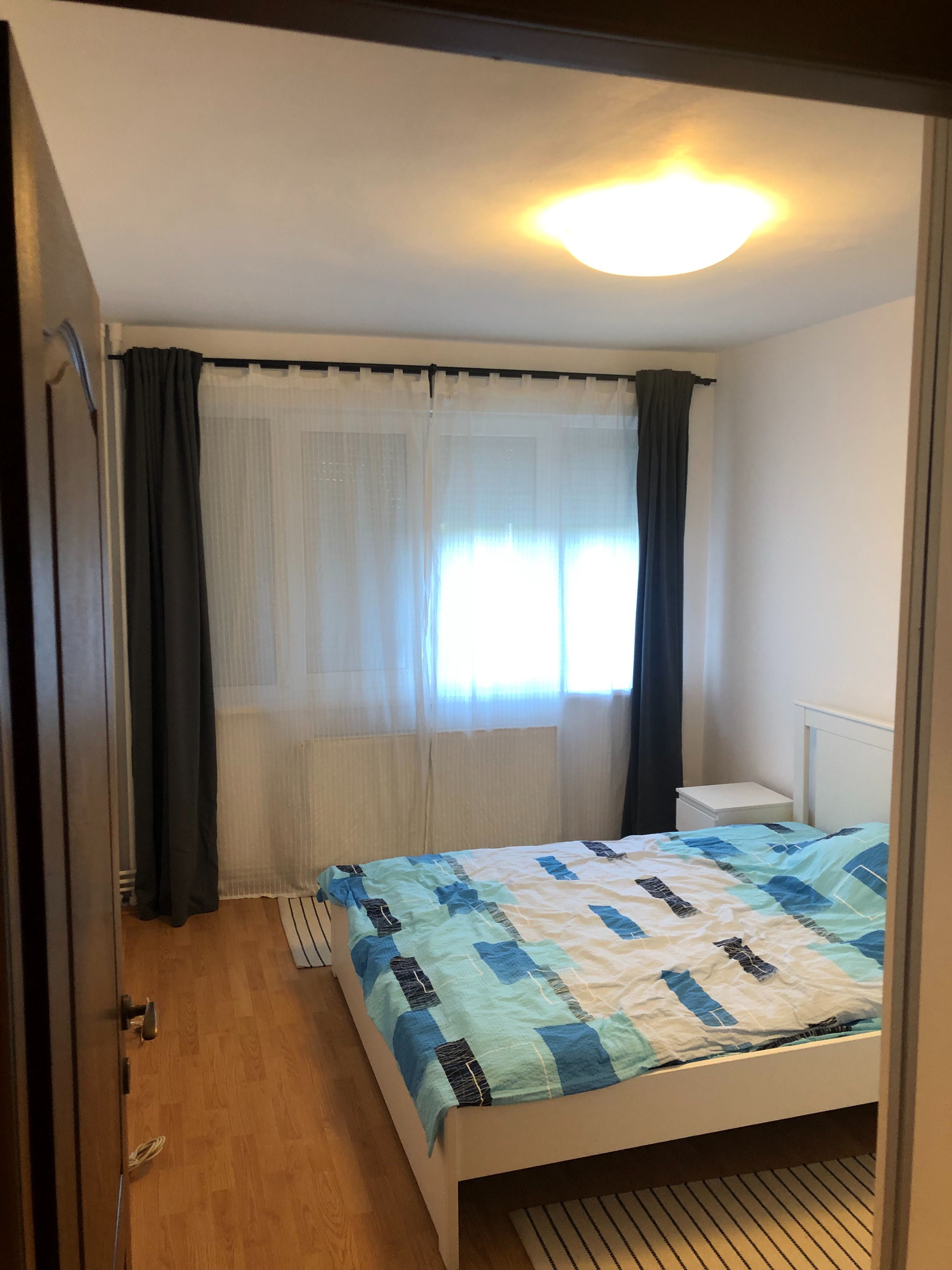 Vand apartament cu 2 camere in Libertatii