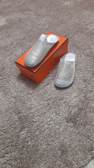 Новые шляпки  38 размера