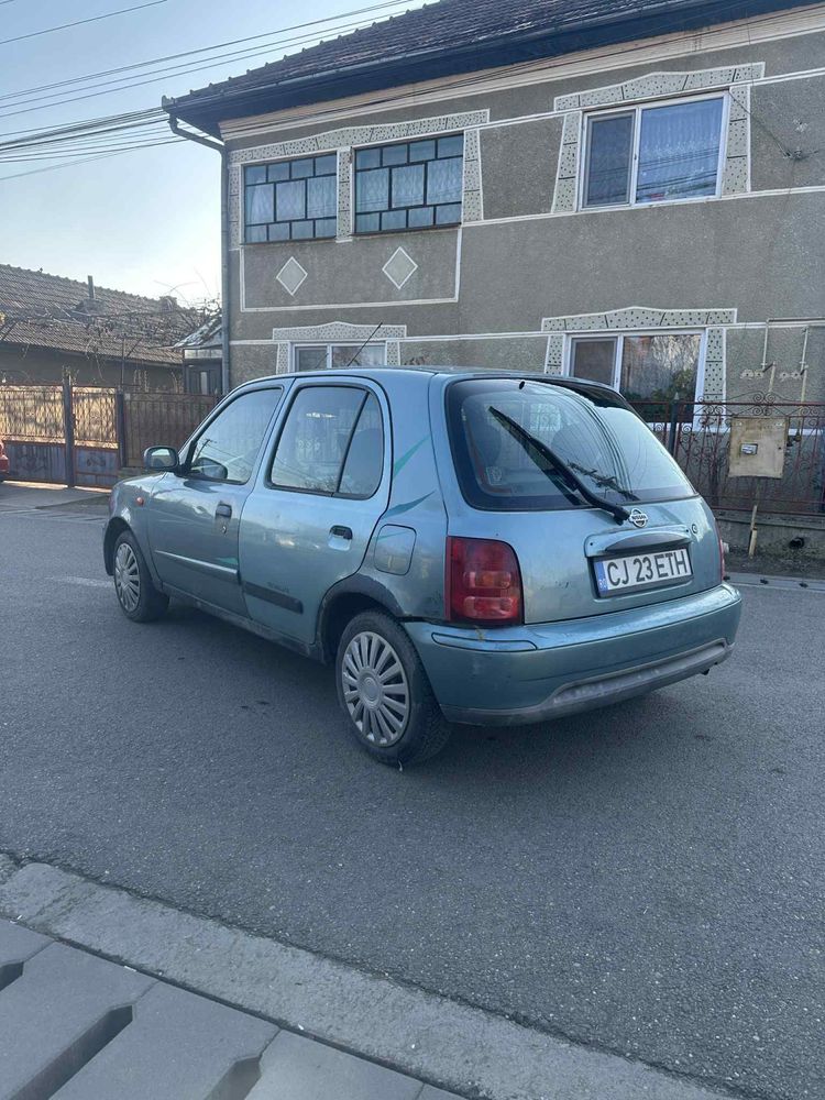 Nissan Micra K11