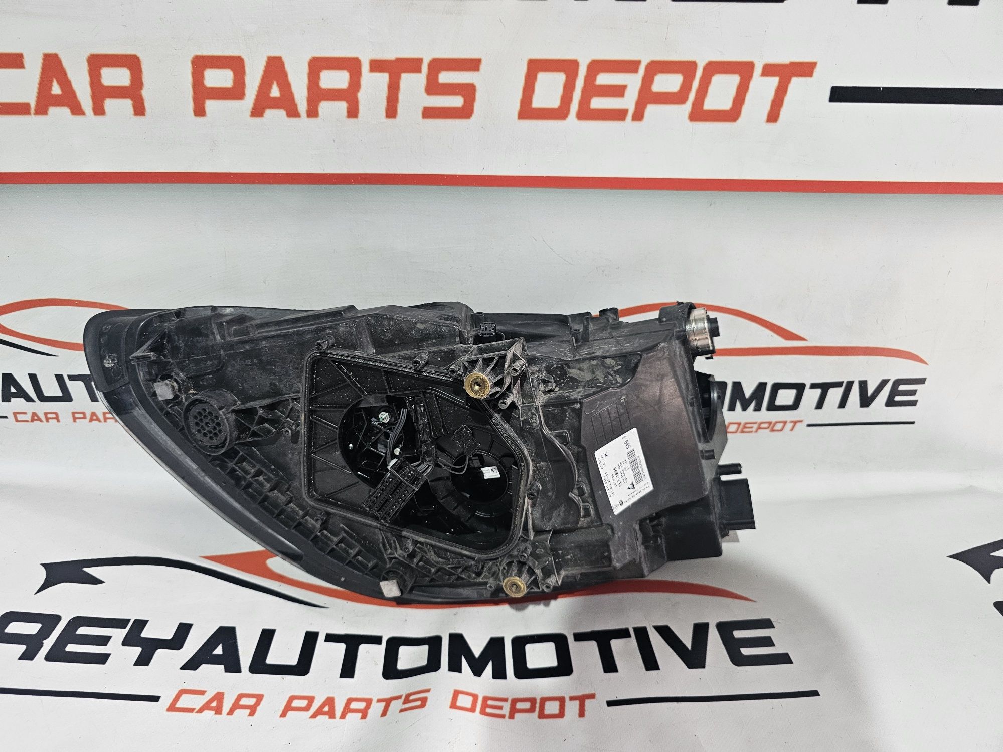Far dreapta led Porsche Panamera 971 dupa 2017 cod 971941036J