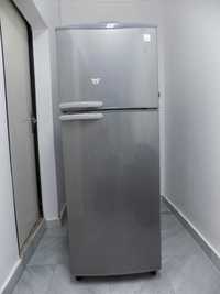 DAEWOOO FR331IX хладилник с горна камера