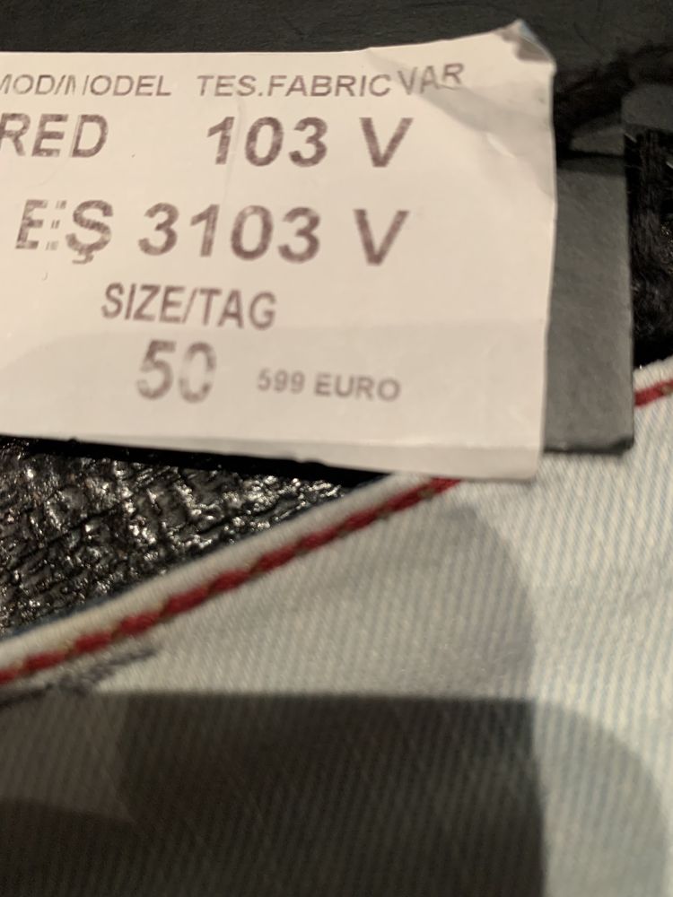 Дънки jeans denim DSQUARED2 €700,€599