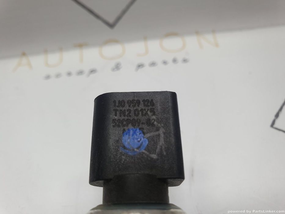 Senzor presiune AC VOLKSWAGEN TOUAREG (7LA, 7L6, 7L7) [ 2002 - 2013 ] R5 TDI (BAC, BPE) 128KW|174HP OEM 1J0959126 / 1J0 959 126