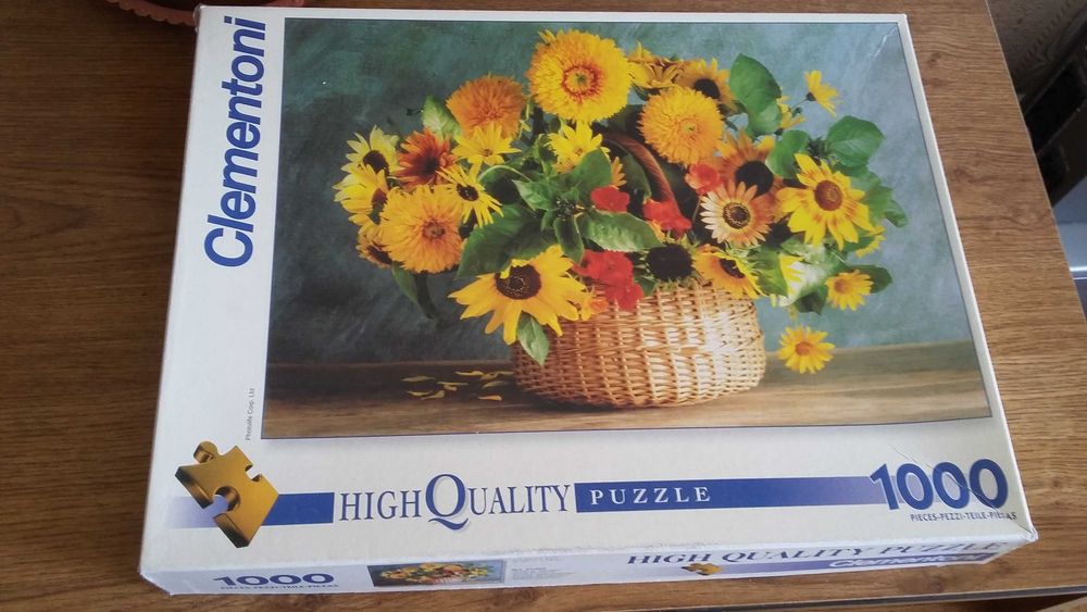 Пазлы продам.Цветы в горшке.