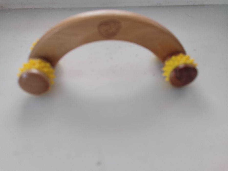 Массажер ручной новый