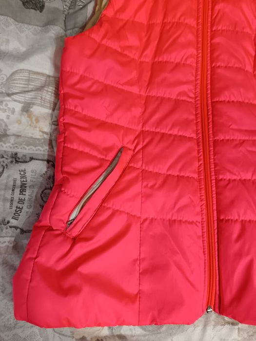 Дамски розов елек