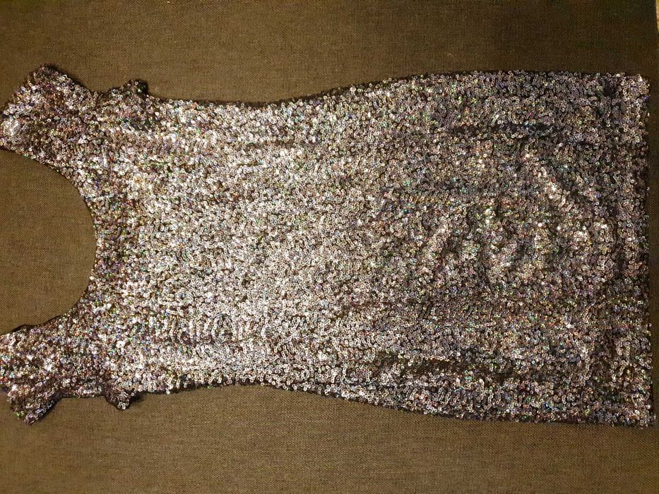 Къса рокля с пайети от H&M, размер 38, НОВА с етикет