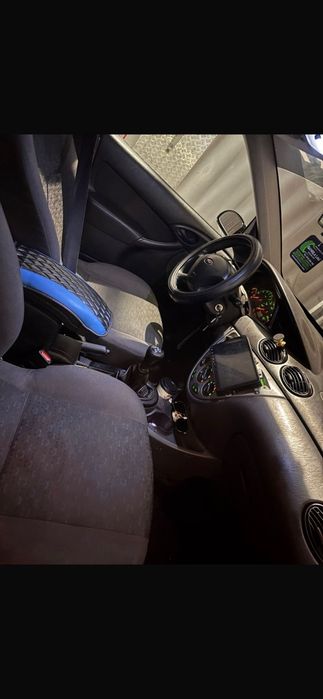 Ford focus mk1 1.6 zetec