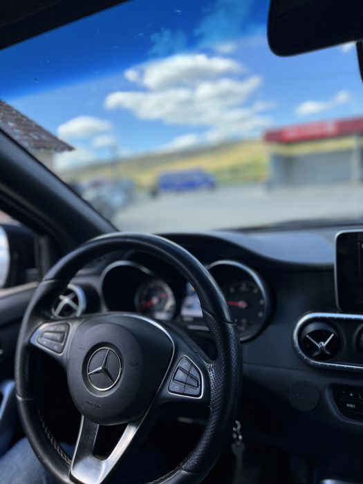 Vând Mercedes X250