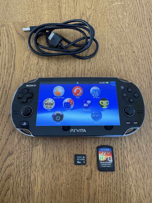 PS Vita 1003 OLED | Отлично състояние | Бартер