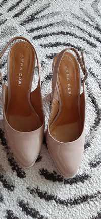 Sandale/pantofi piele lacuita nude Anna Cori