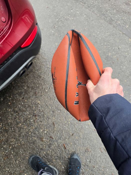 JORDAN Баскетболна топка ULTIMATE 2.0 8P DEFLATED