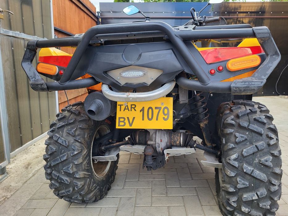 Atv can am outlander 650