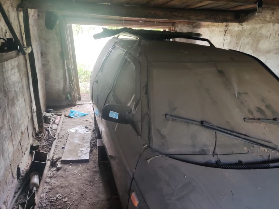 Продам запчасти на ваз 2111.