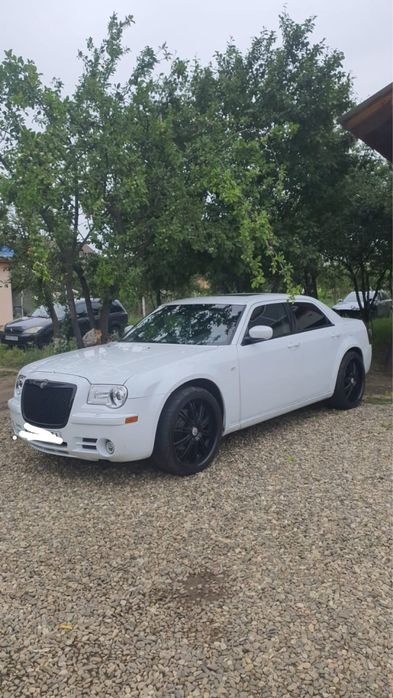 Vând Chrysler 300C