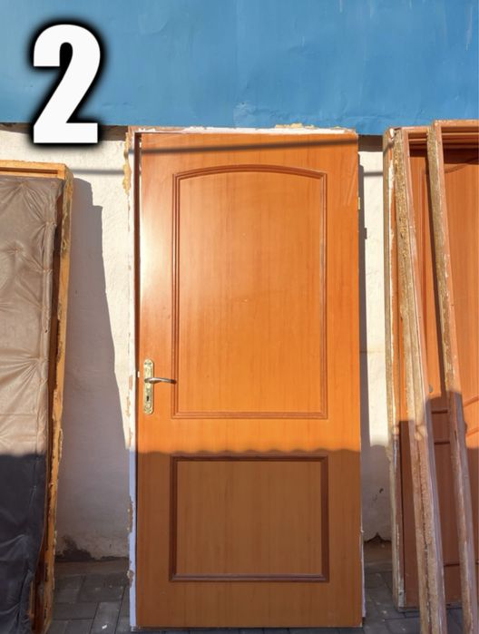 Прочные двери для дома и офиса