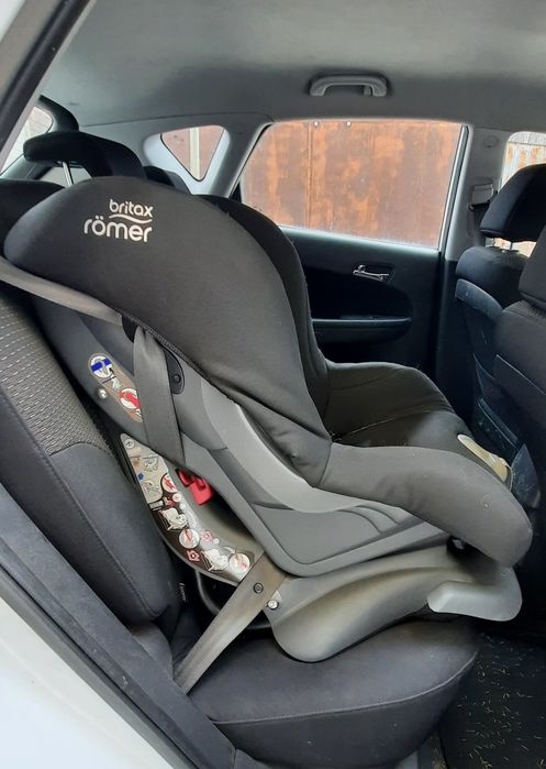Детско Столче за Кола Britax Römer 0-2.5  години -50 % ПРОМОЦИЯ