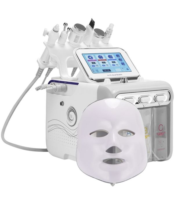 Aparat cosmetic folosit de 3 ori.