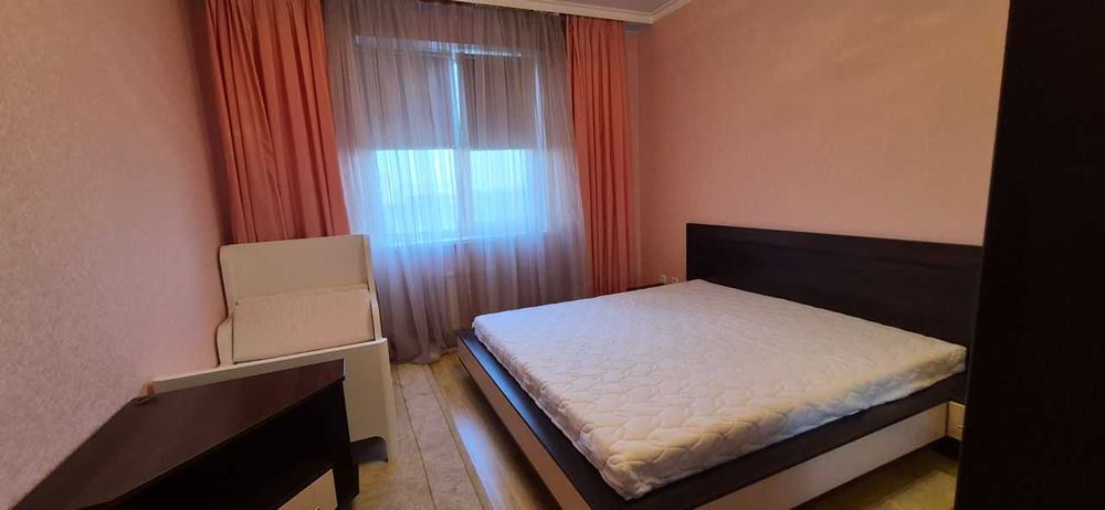 Дава се под наем Двустаен апартамент в София, Дианабад - 74 кв.м за 350 € - Снимка #1