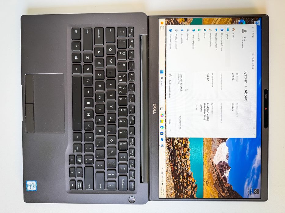 Dell Latitude 7400, 14" Touch, 1.9Ghz i7-8665u, 16GB RAM, 512 SSD