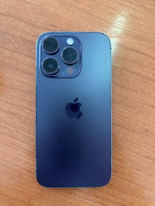Продам iPhone 14 pro