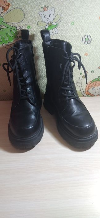 Ботинки зимнии на девочку